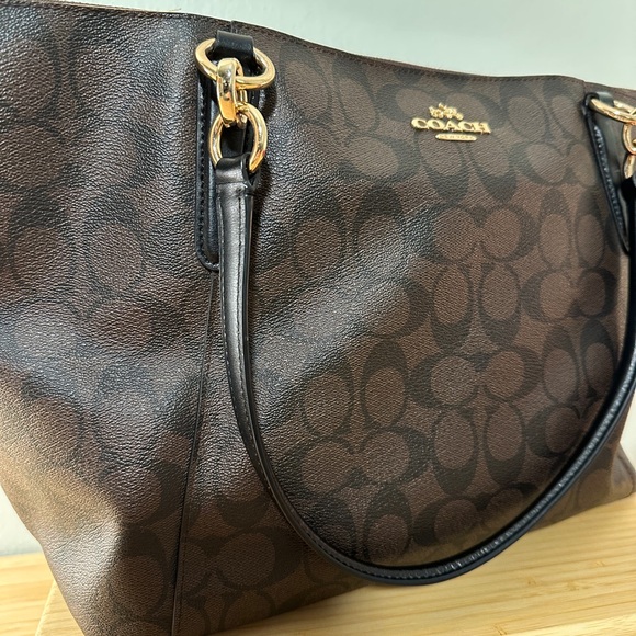 Coach Signature Brown Ava Tote Bag - Picture 4 of 16